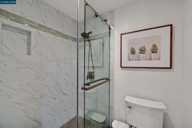 692 Silver Lake Dr, Danville, CA 94526