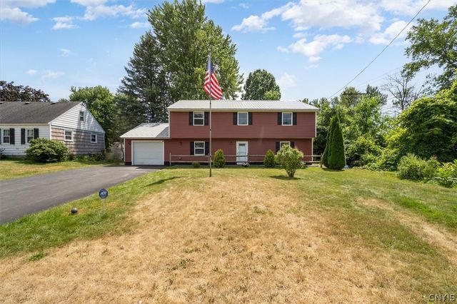 319 Rita Drive, Clay, NY 13212