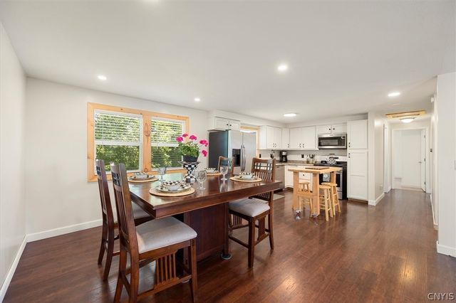 319 Rita Drive, Clay, NY 13212