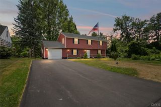 319 Rita Drive, Clay, NY 13212
