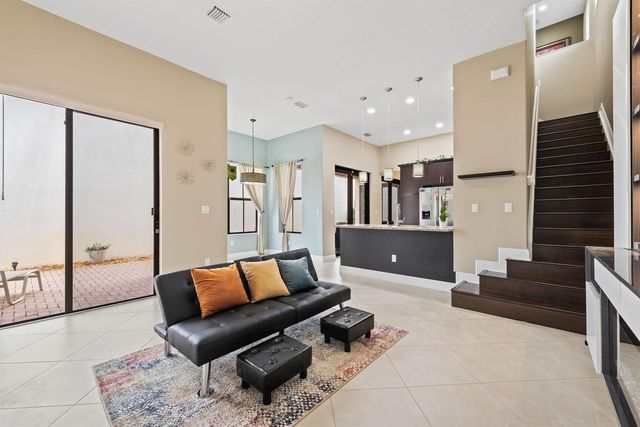 8417 NW 38th Street, Cooper City, FL 33024