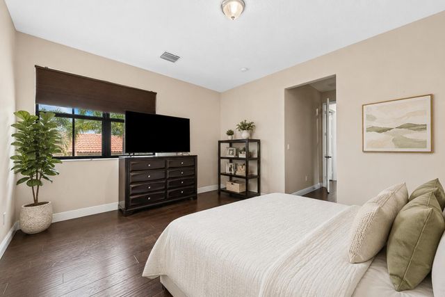 8417 NW 38th Street, Cooper City, FL 33024