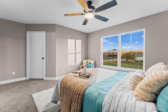 204 W State Street, O'fallon, IL 62269