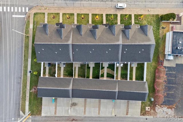 204 W State Street, O'fallon, IL 62269