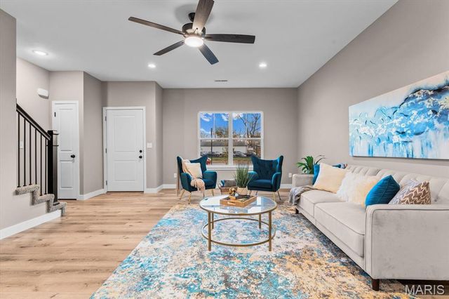 204 W State Street, O'fallon, IL 62269