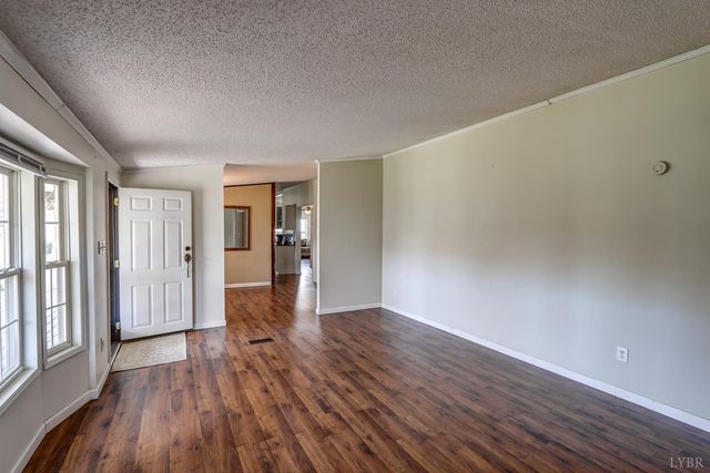 1727 Richmond Highway, Spout Spring, VA 24593