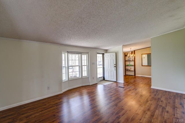 1727 Richmond Highway, Spout Spring, VA 24593