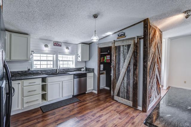 1727 Richmond Highway, Spout Spring, VA 24593