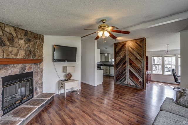 1727 Richmond Highway, Spout Spring, VA 24593