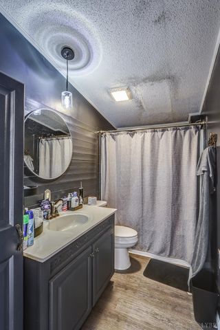 1727 Richmond Highway, Spout Spring, VA 24593