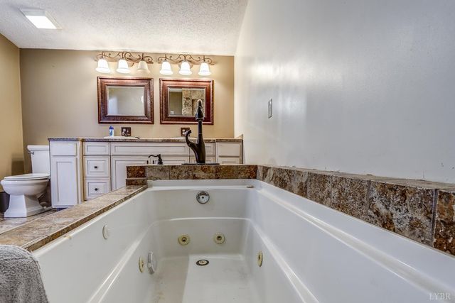 1727 Richmond Highway, Spout Spring, VA 24593