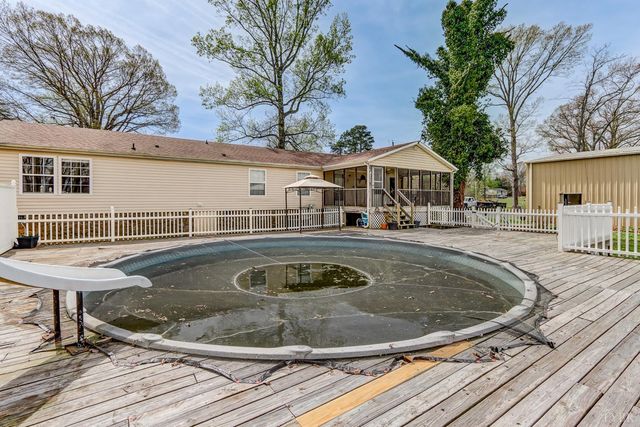 1727 Richmond Highway, Spout Spring, VA 24593