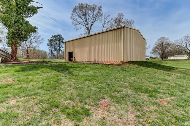 1727 Richmond Highway, Spout Spring, VA 24593