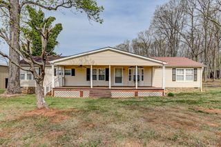 1727 Richmond Highway, Spout Spring, VA 24593