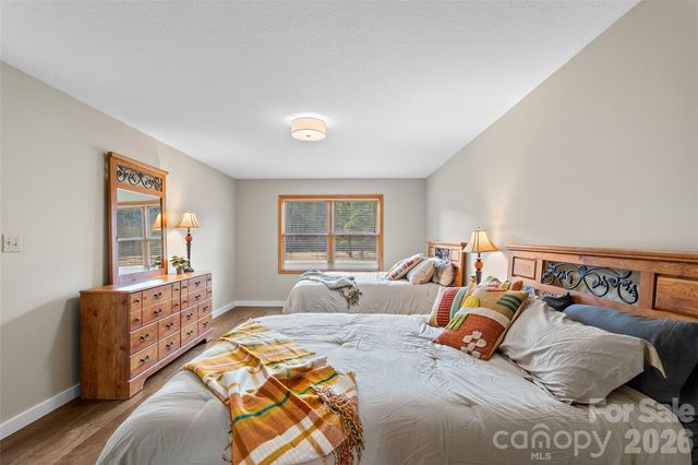 11014 NC 80 Highway S 2B, Burnsville, NC 28714