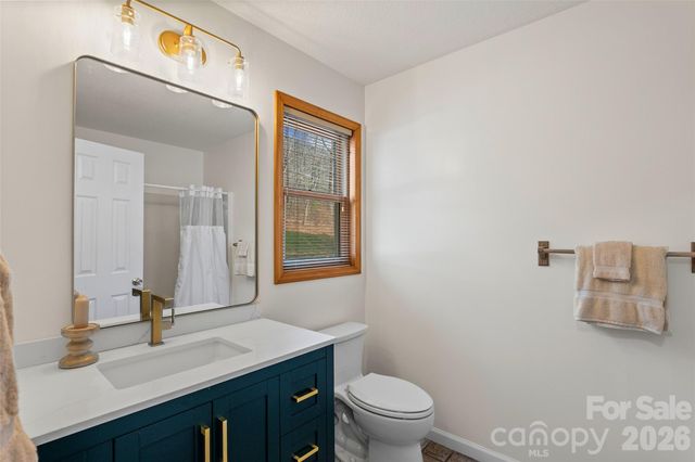 11014 NC 80 Highway S 2B, Burnsville, NC 28714