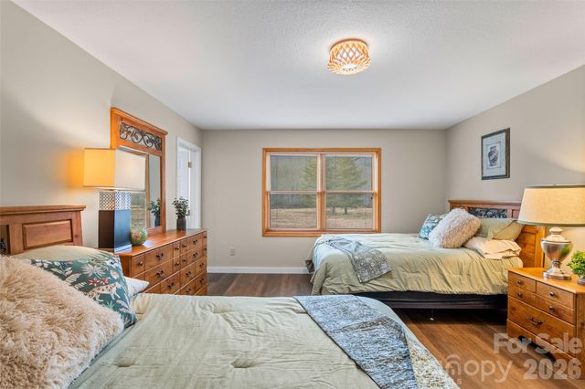 11014 NC 80 Highway S 2B, Burnsville, NC 28714