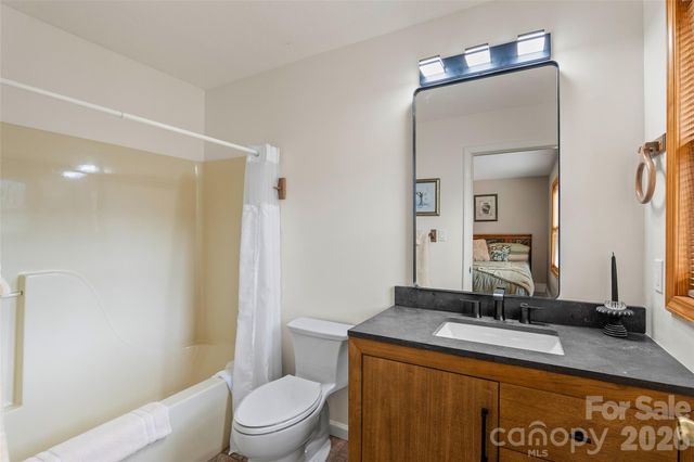 11014 NC 80 Highway S 2B, Burnsville, NC 28714