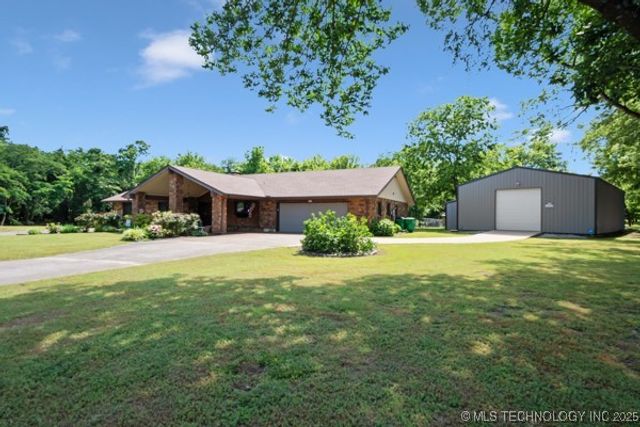 1485 Old Ketchum Road, Langley, OK 74350