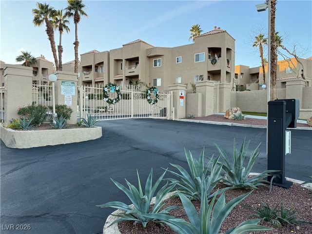 2200 Highpointe Drive 202, Laughlin, NV 89029