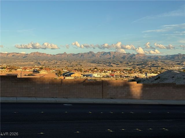 2200 Highpointe Drive 202, Laughlin, NV 89029