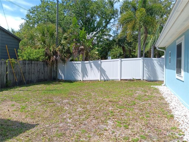 7980 52ND STREET N, Pinellas Park, FL 33781
