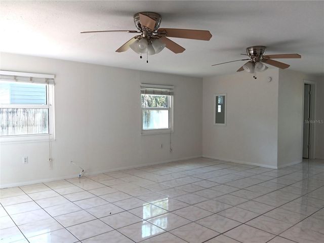 7980 52ND STREET N, Pinellas Park, FL 33781