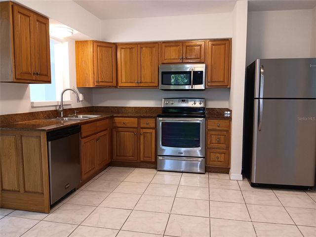 7980 52ND STREET N, Pinellas Park, FL 33781