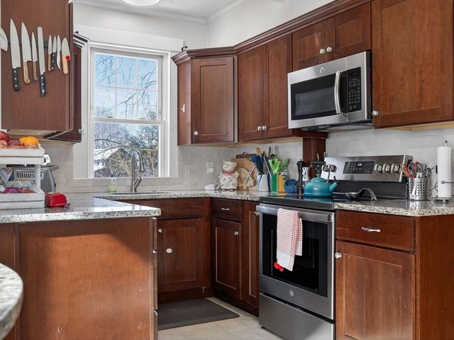 320 Washington St, Winchester, MA 01890