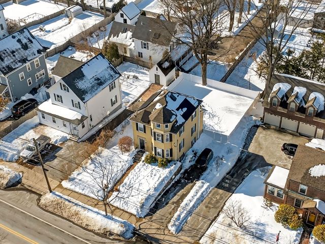 320 Washington St, Winchester, MA 01890