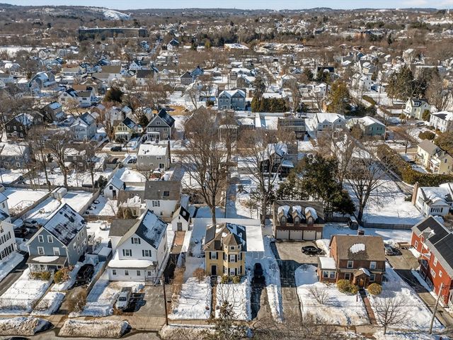 320 Washington St, Winchester, MA 01890