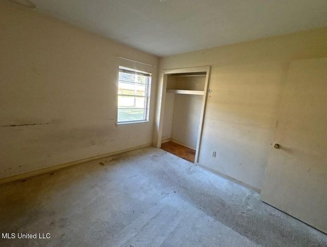 1237 Springdale Drive, Jackson, MS 39211