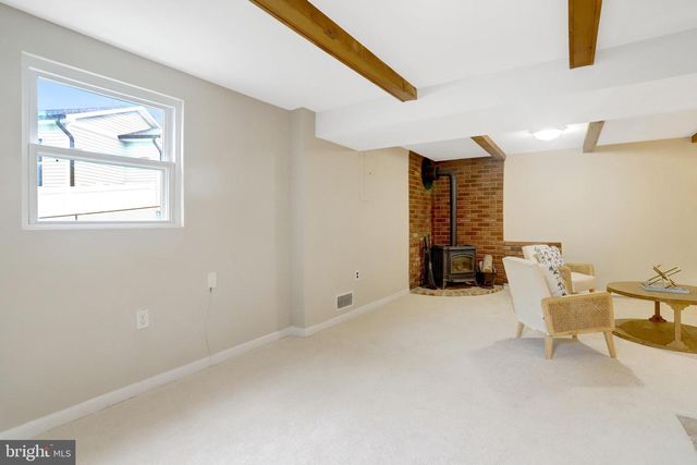 6434 CARRIAGE DR, Alexandria, VA 22310