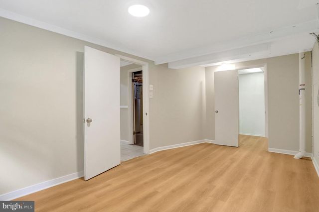6434 CARRIAGE DR, Alexandria, VA 22310