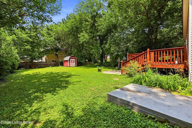 5404 Bruce Ave, Louisville, KY 40214