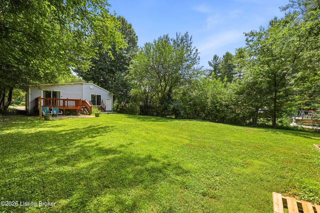 5404 Bruce Ave, Louisville, KY 40214