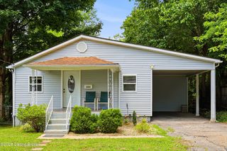 5404 Bruce Ave, Louisville, KY 40214