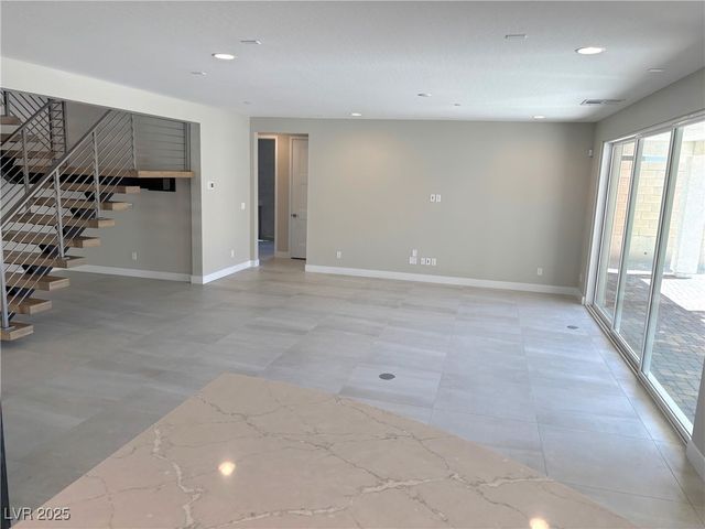 195 Viento Sky Street, Henderson, NV 89012