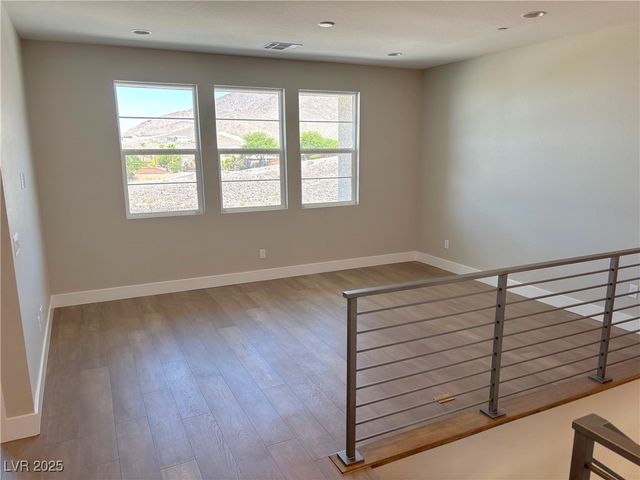 195 Viento Sky Street, Henderson, NV 89012