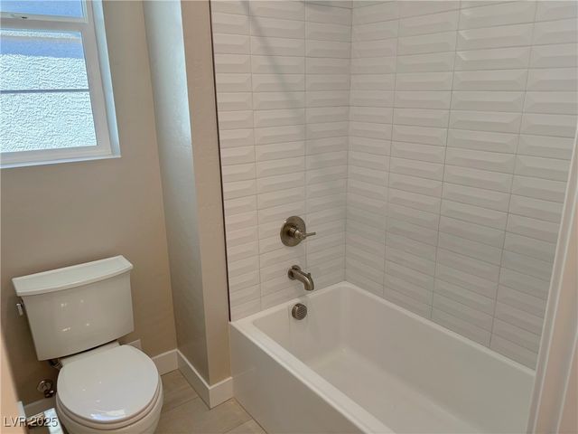 195 Viento Sky Street, Henderson, NV 89012