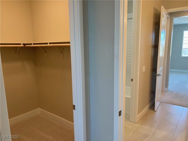 195 Viento Sky Street, Henderson, NV 89012