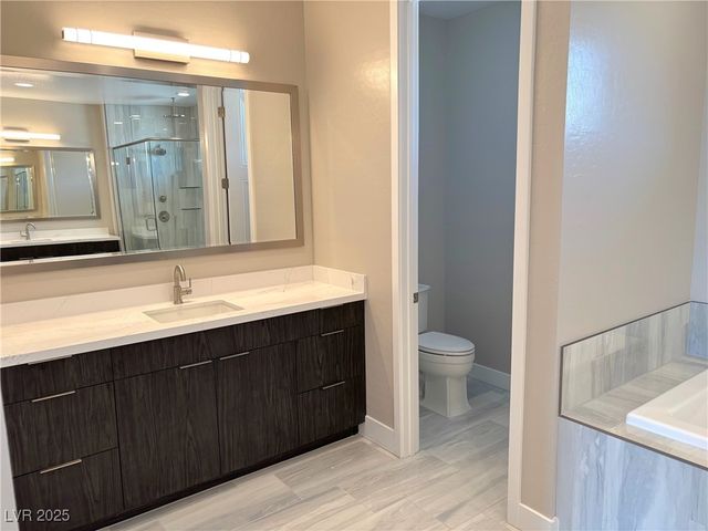 195 Viento Sky Street, Henderson, NV 89012