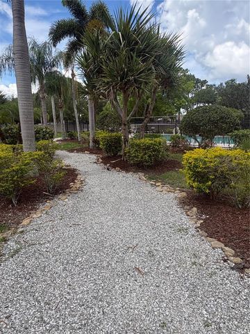 6367 BAYSIDE KEY DRIVE, Tampa, FL 33615