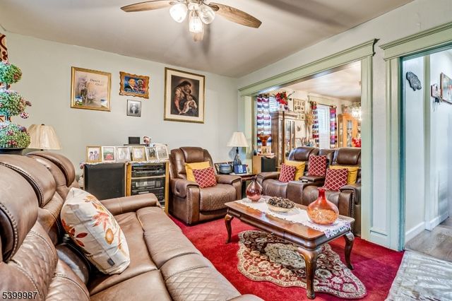 337 Coit St, Irvington Twp., NJ 07111