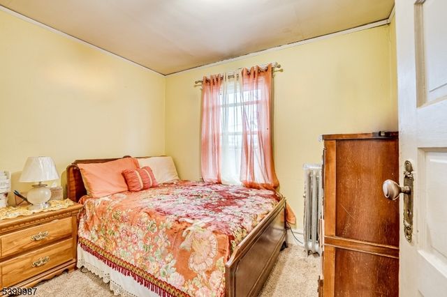 337 Coit St, Irvington Twp., NJ 07111