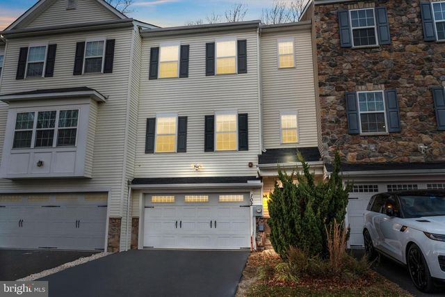 102 CARTERS MILL RD, Feasterville Trevose, PA 19053