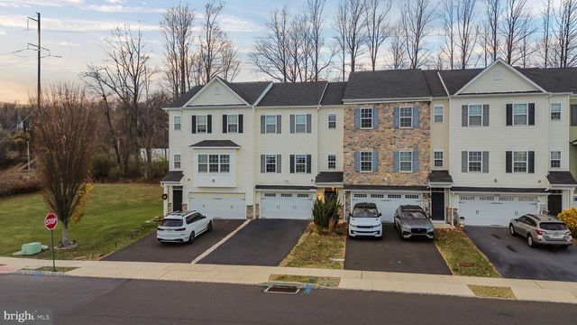 102 CARTERS MILL RD, Feasterville Trevose, PA 19053