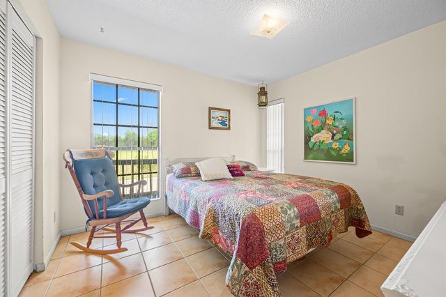 1814 A Road, Loxahatchee Groves, FL 33470