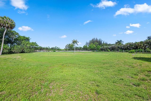 1814 A Road, Loxahatchee Groves, FL 33470