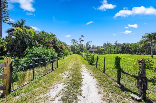 1814 A Road, Loxahatchee Groves, FL 33470